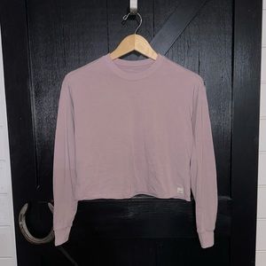 Vuori Long Sleeve Lightweight Raw Hem Crew Neck Cropped Casual Coast Tee Mauve M